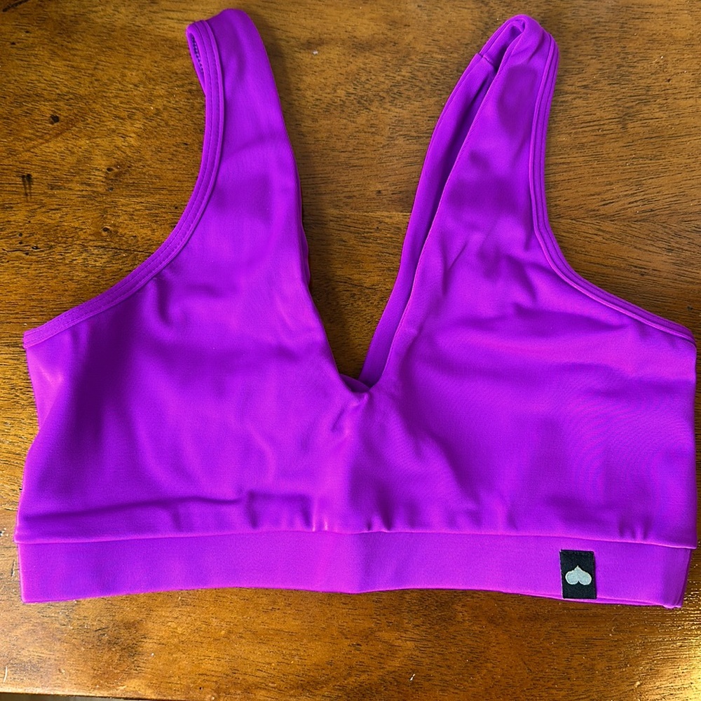 Brand New booty By Brabants glow up Top Purple